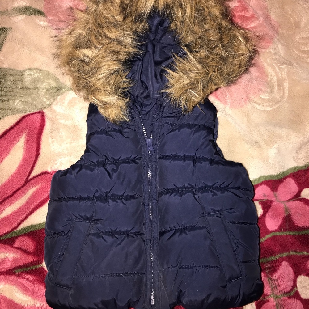 Baby gap 2t Vest